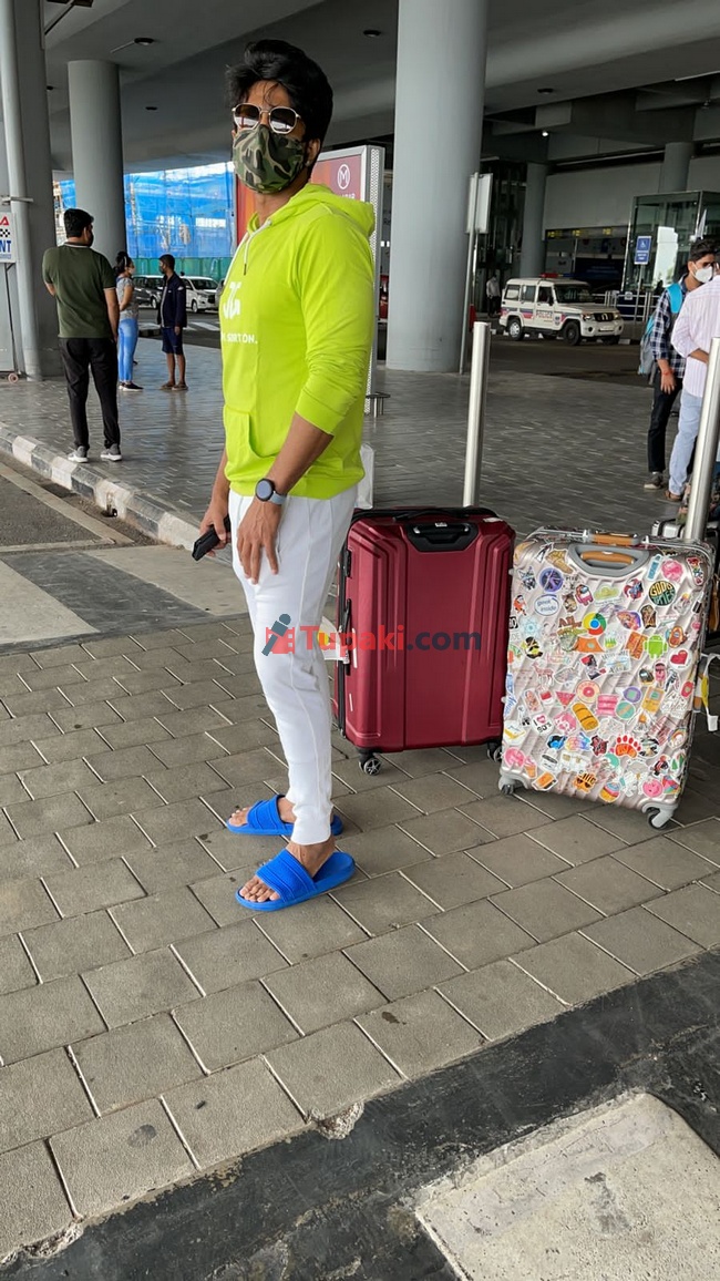 Actor Vishal vishnu Spotted at Airport in Hyderbad